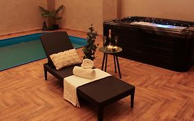 Wellness Tajemství Lucy